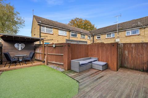 undefined, Court Lodge Road, Horley RH6