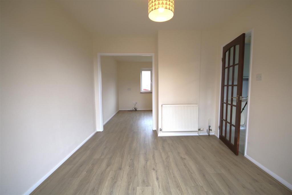 Dining Room b.JPG