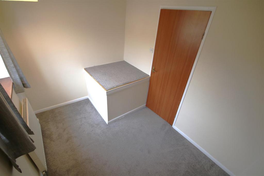 Bedroom 3a.JPG