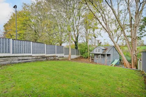 4 bedroom semi-detached house for sale, Green Oak Road, Totley. S17 4FQ