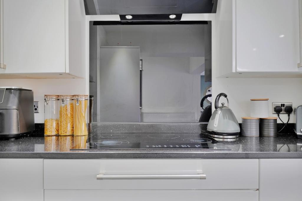 Kitchen-Day Room