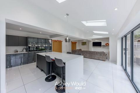 undefined, Brook Crescent, Stourbridge DY9