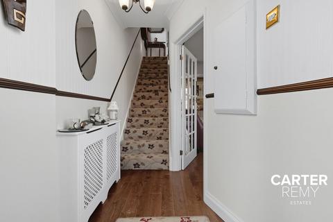 undefined, Cruick Avenue, South Ockendon, RM15
