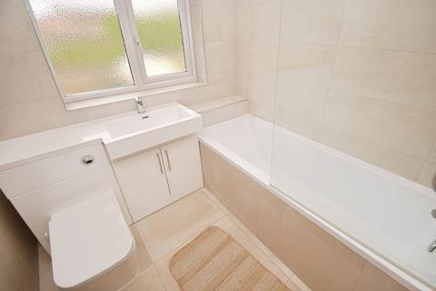 3 bedroom terraced house for sale, Allesley Old Road, Coventry CV5
