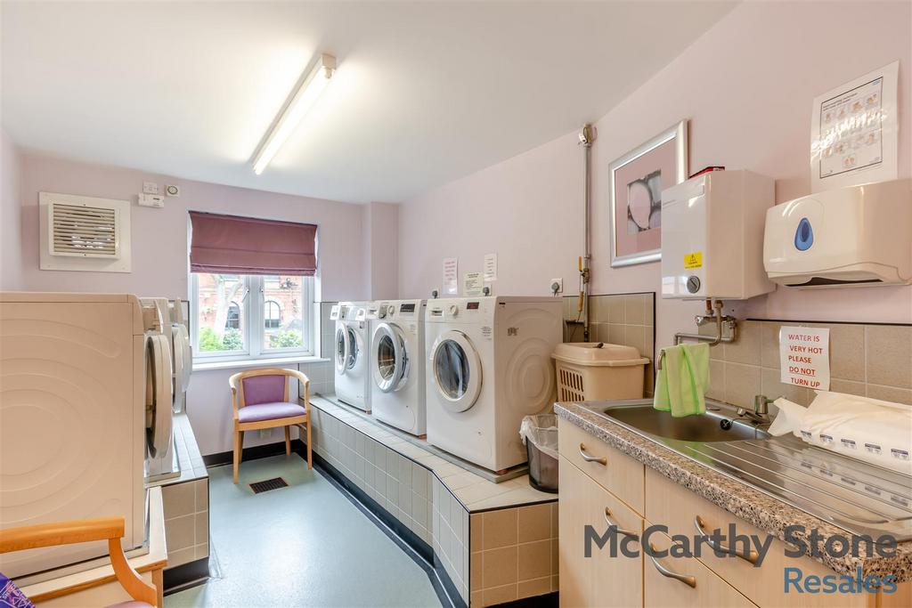 8668650-interior11.jpg
