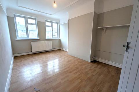 undefined, Eastcote Lane, Harrow