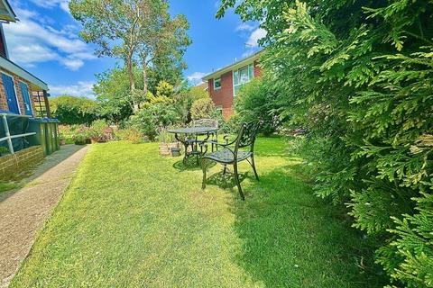 2 bedroom flat for sale, Hudson Close, Worthing, BN13