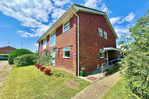 2 bedroom flat for sale, Hudson Close, Worthing, BN13