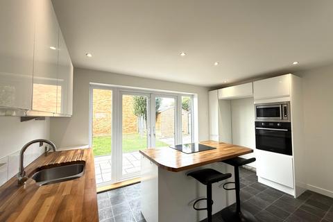 undefined, Beaver Lane, Ashford TN23