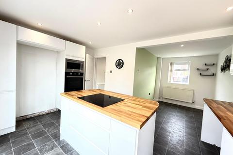 undefined, Beaver Lane, Ashford TN23