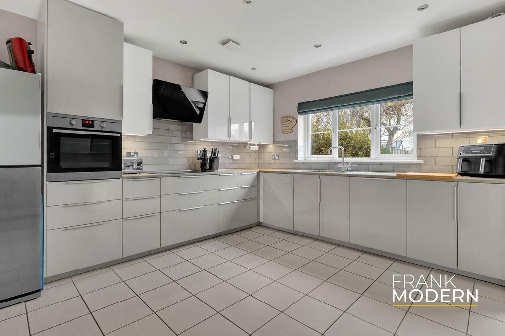 Kitchen / Diner