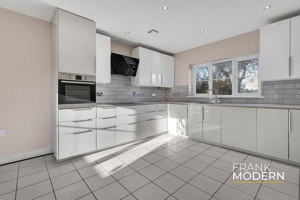 Kitchen / Diner