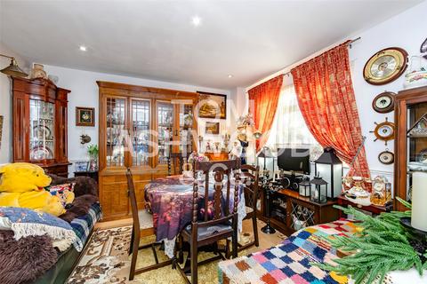 1 bedroom end of terrace house for sale, Harper Road, Beckton, E6