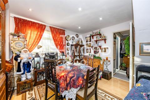 1 bedroom end of terrace house for sale, Harper Road, Beckton, E6