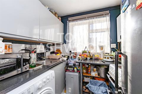 1 bedroom end of terrace house for sale, Harper Road, Beckton, E6