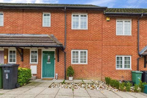 undefined, Cherrytrees, Coulsdon CR5