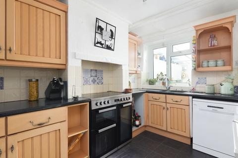 4 bedroom terraced house for sale, Park Place, Willesborough,