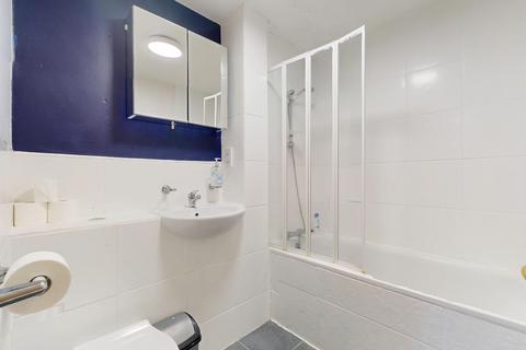 1 bedroom flat to rent, Laugan Walk