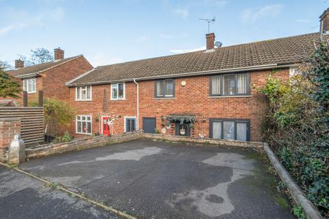 Pendine Place, Bracknell, Berkshire
