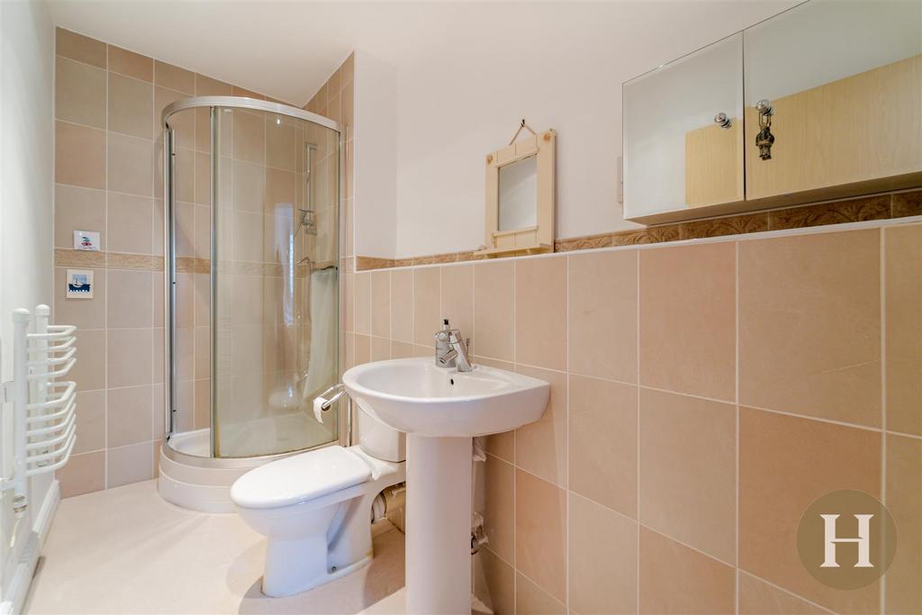 Ensuite