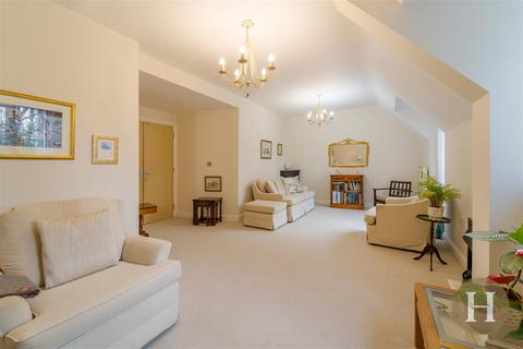 2 bedroom apartment for sale, The Place, Abbey Road, Harborne, Birmingham, B17