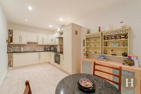 2 bedroom apartment for sale, The Place, Abbey Road, Harborne, Birmingham, B17