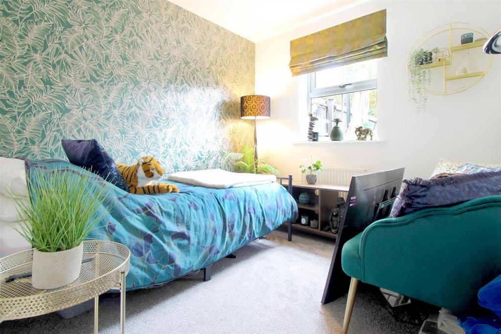 Bedroom 3.jpg