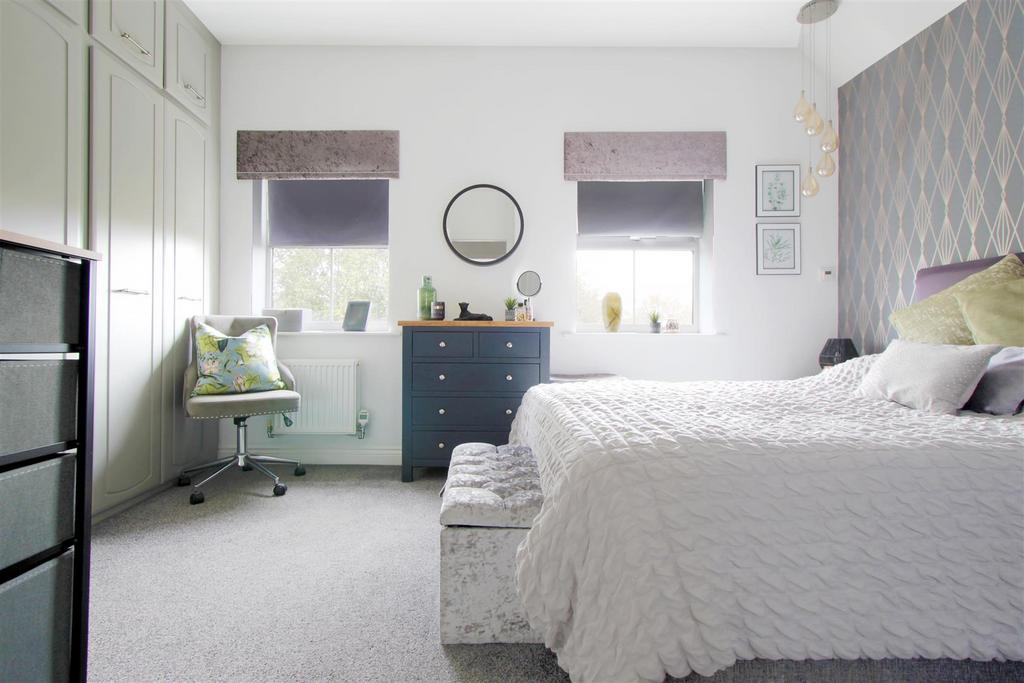 Bedroom 2a.jpg