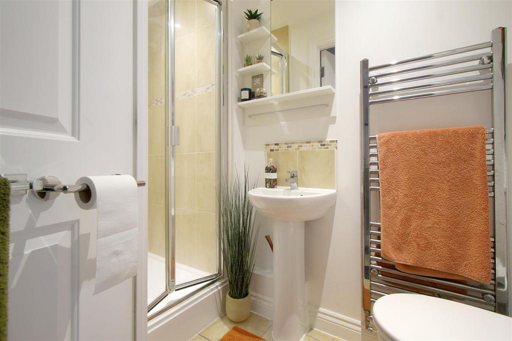 Shower Room.jpg