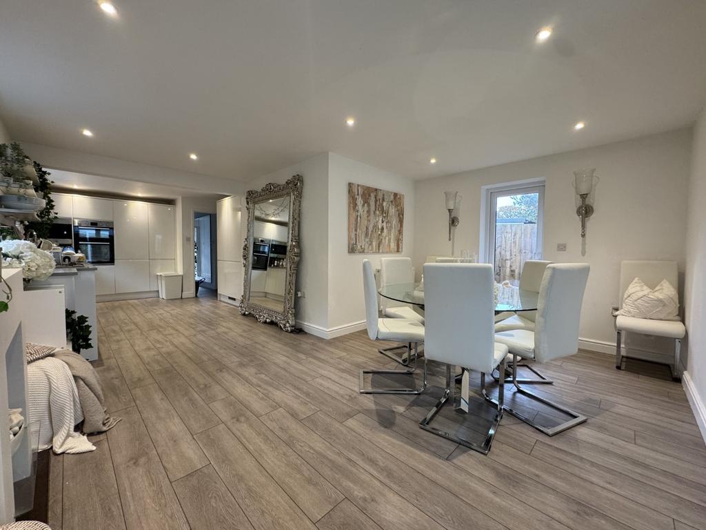 Dining and Lounge Area