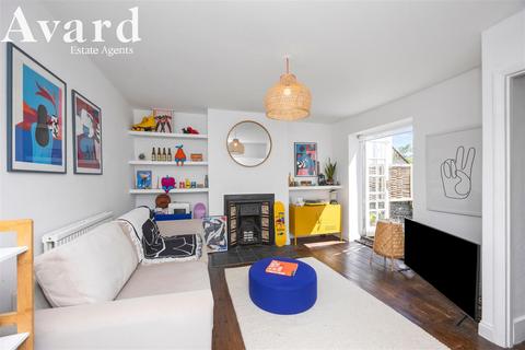1 bedroom flat for sale, Roundhill Crescent, Brighton BN2