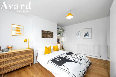 1 bedroom flat for sale, Roundhill Crescent, Brighton BN2