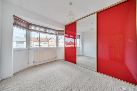 3 bedroom terraced house for sale, Bramdean Crescent, London