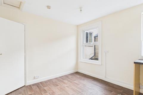 undefined, Hainton Avenue, DN32