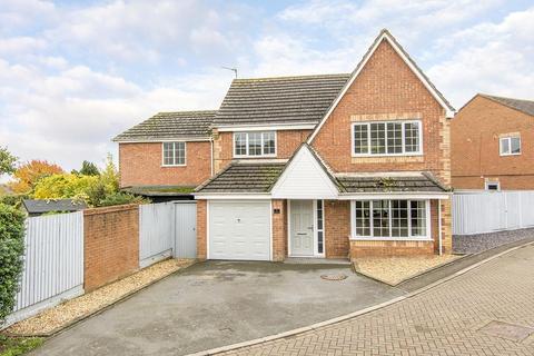 4 bedroom detached house for sale, Furnival Close, Fleckney, Leicester