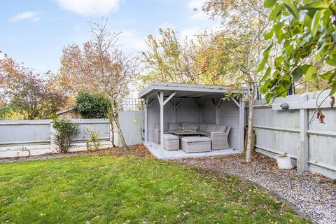 4 bedroom detached house for sale, Furnival Close, Fleckney, Leicester