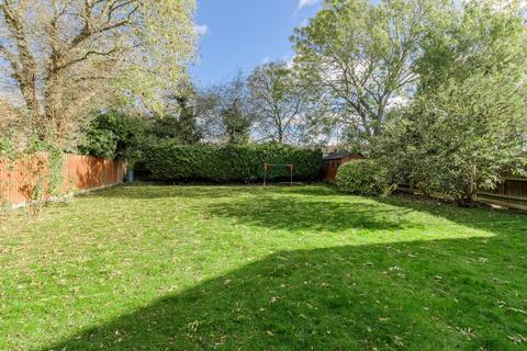 undefined, Bradvue Crescent, Milton Keynes MK13