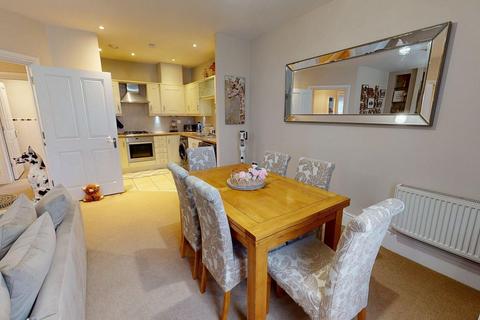 2 bedroom flat for sale, Clickers Drive, Upton, NN5 4ED