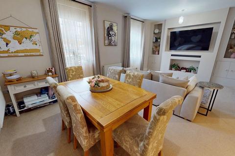 2 bedroom flat for sale, Clickers Drive, Upton, NN5 4ED