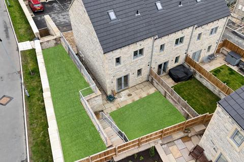 3 bedroom townhouse for sale, PLOT 18, WHISTLE BELL COURT, SKELMANTHORPE, HD8
