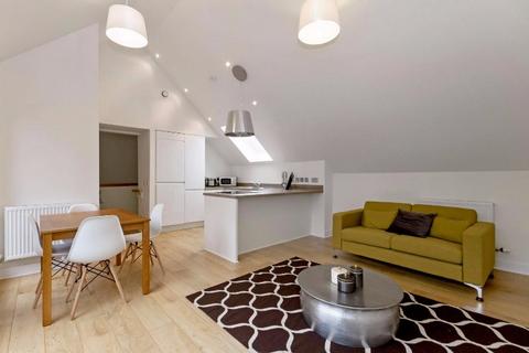 2 bedroom flat to rent, Blackness Road, Dundee DD2