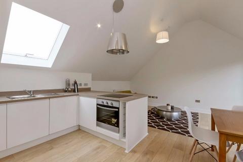 2 bedroom flat to rent, Blackness Road, Dundee DD2