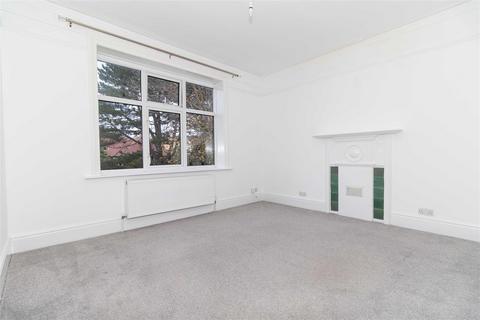 3 bedroom apartment for sale, St. Michaels Road, Worthing