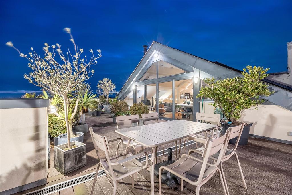 Roof Garden