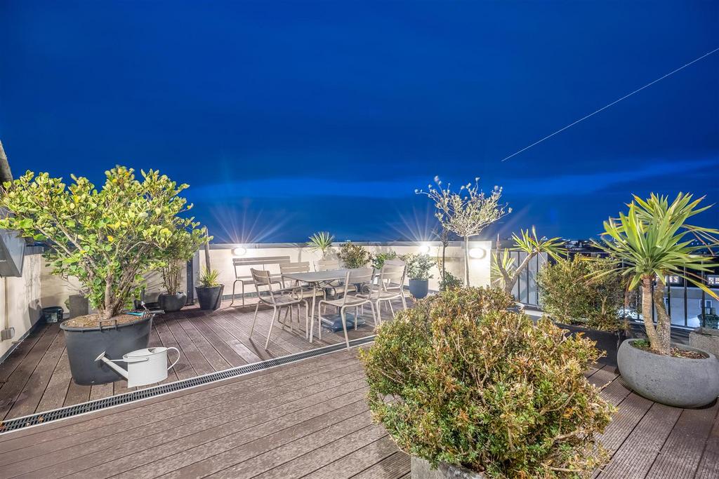 Roof Garden