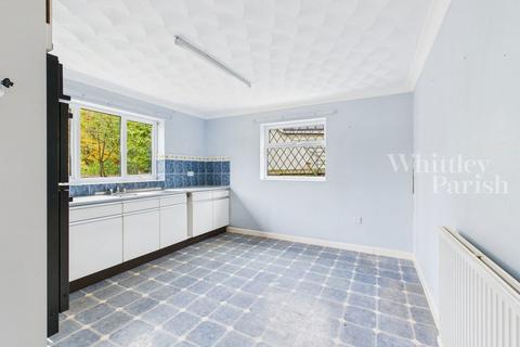 3 bedroom detached bungalow for sale, Higdon Close, Burston