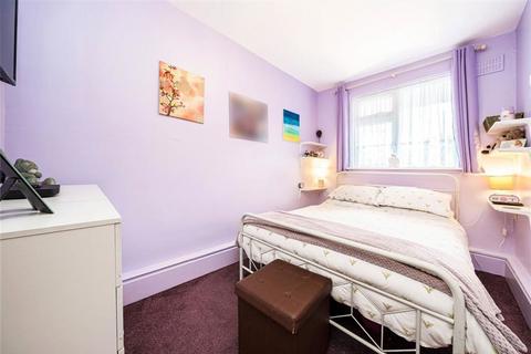 undefined, Lorrimore Road, London SE17