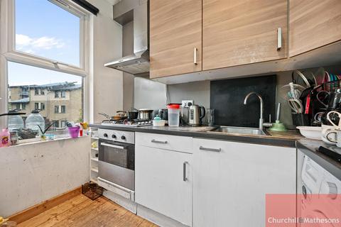 3 bedroom maisonette for sale, Stonebridge