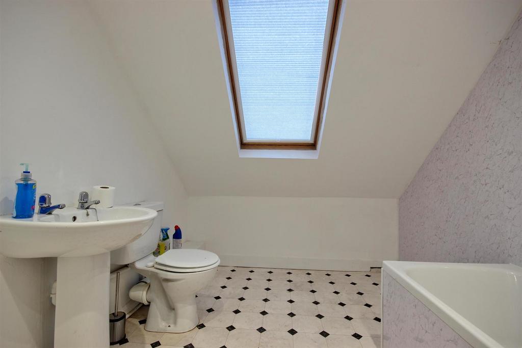 Bathroom/w.c.