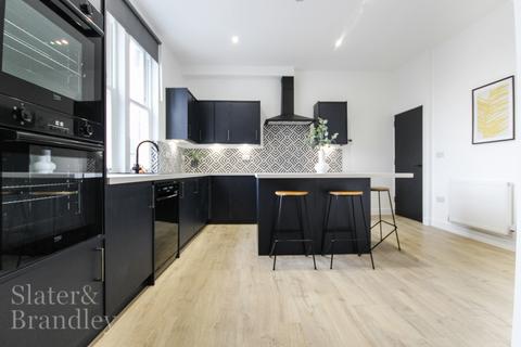 1 bedroom in a house share to rent, Room 3, 1 Granby Villas, Nottingham, Nottinghamshire, NG2